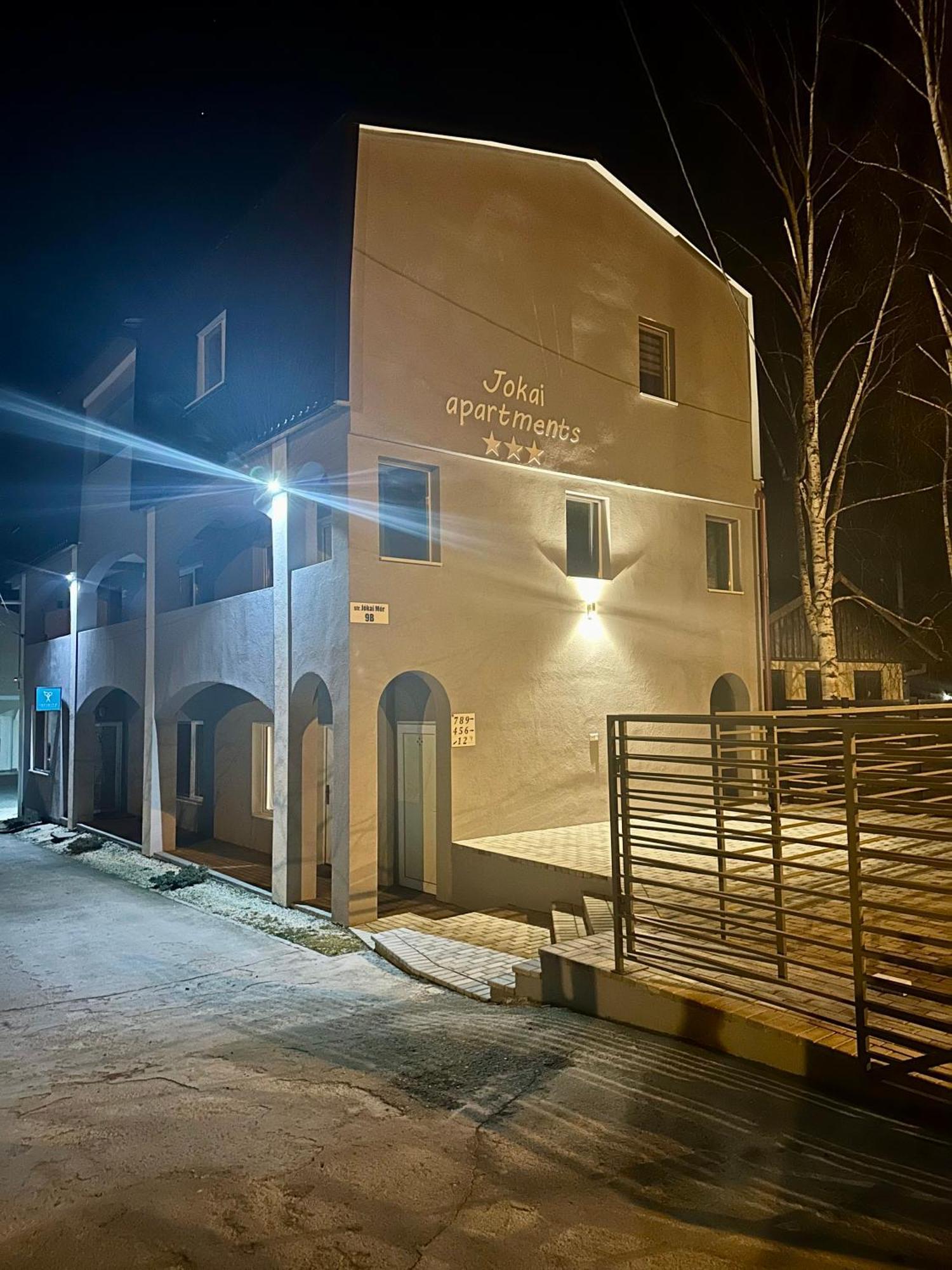 Jokai Apartments Nr7, Code Entry Sfântu Gheorghe Bagian luar foto
